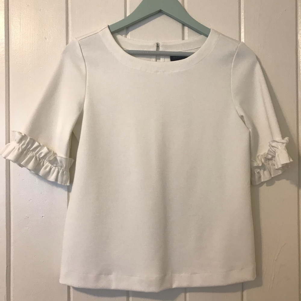 NWOT Banana Republic White Ruffle Sleeve Shirt XS